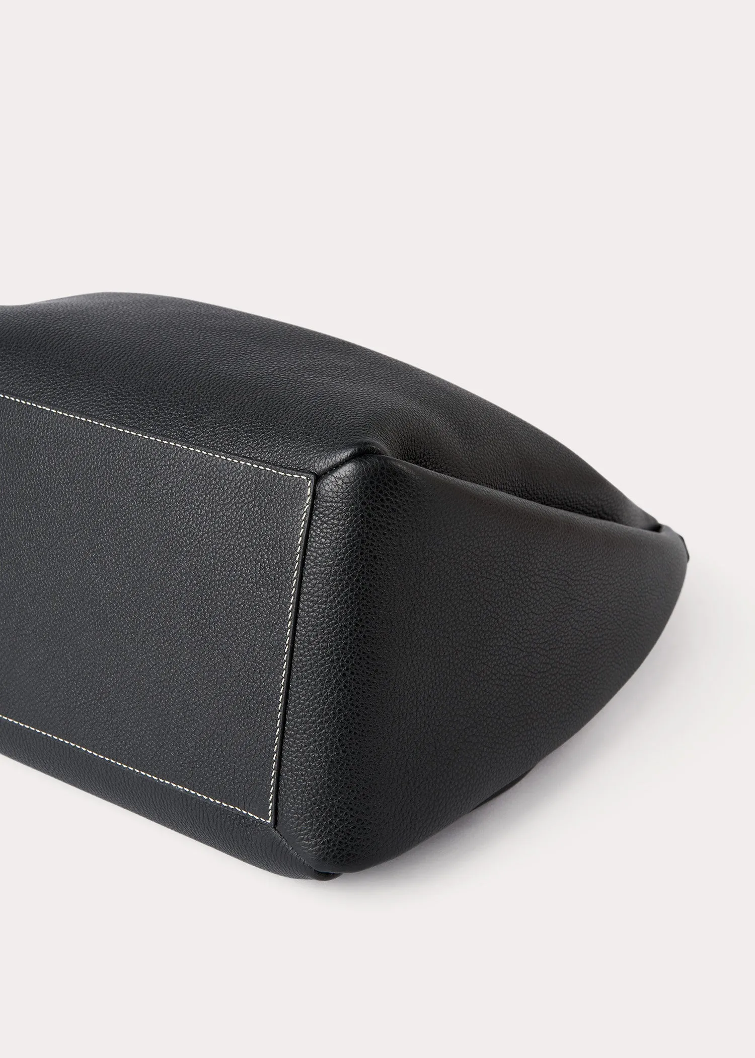 Grained-leather hobo bag black