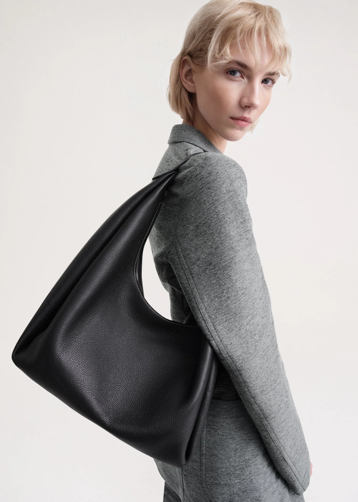 Grained-leather hobo bag black