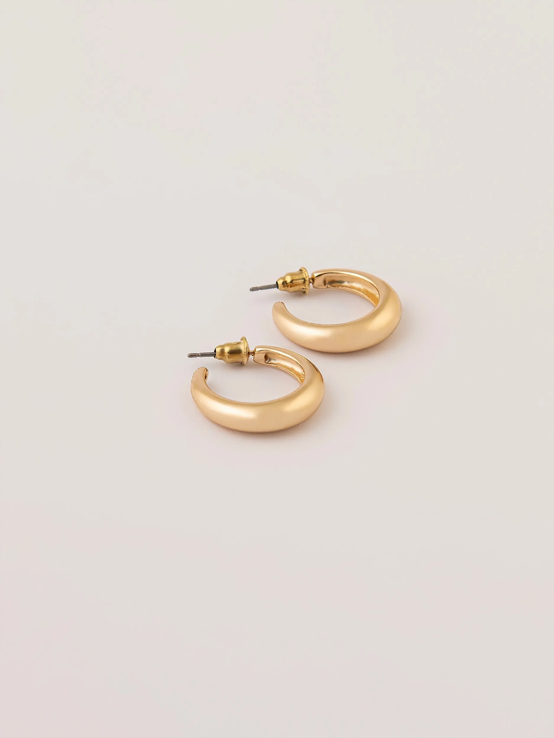 Metallic C- Hoop Earrings Set