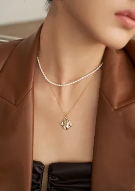 Pearl Layered Pendant Necklace
