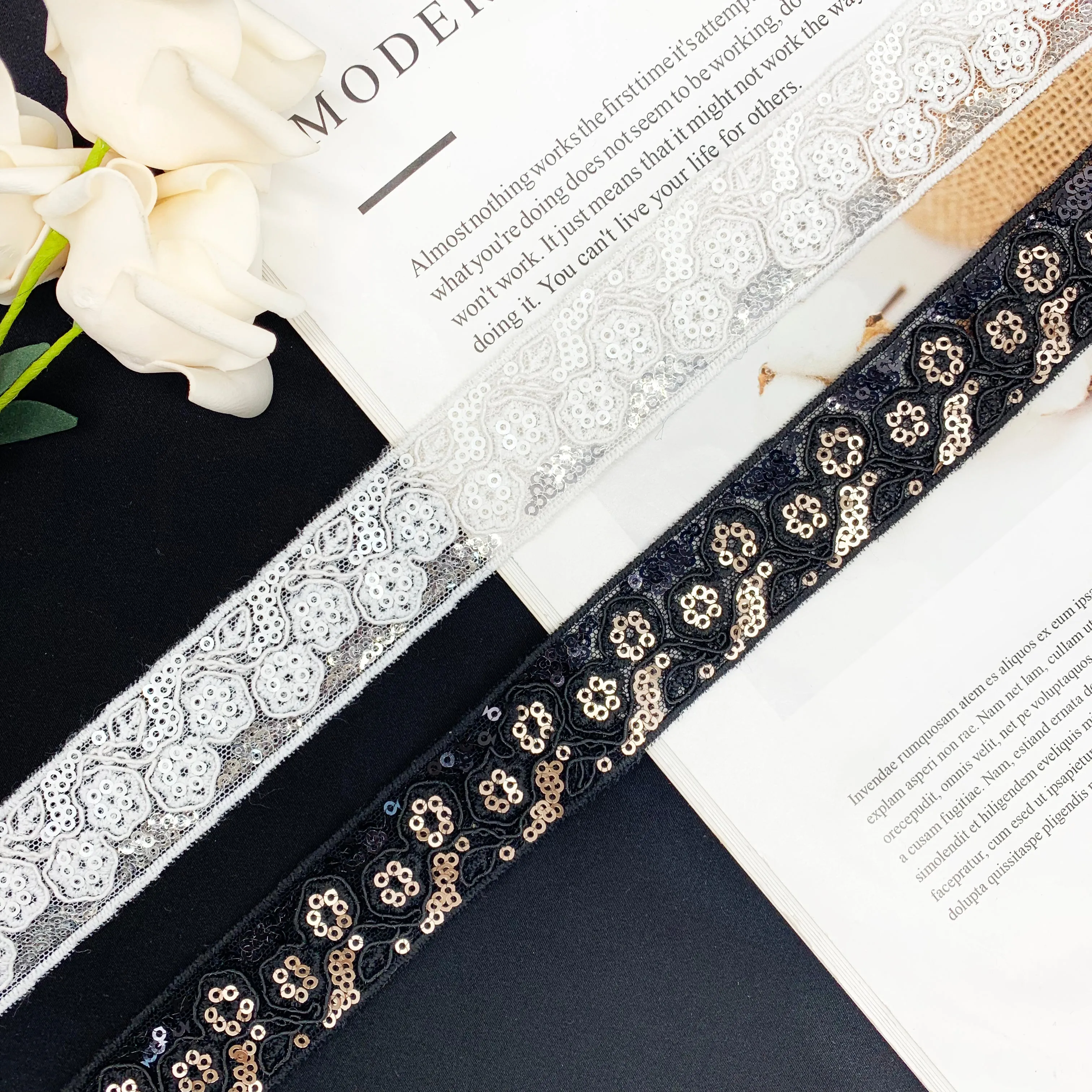 Sequin Tape NFD12A366-1